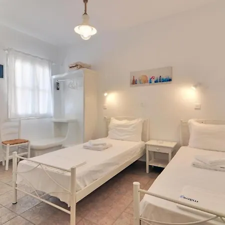 Adamas Studios Apartment Adamantas (Milos)